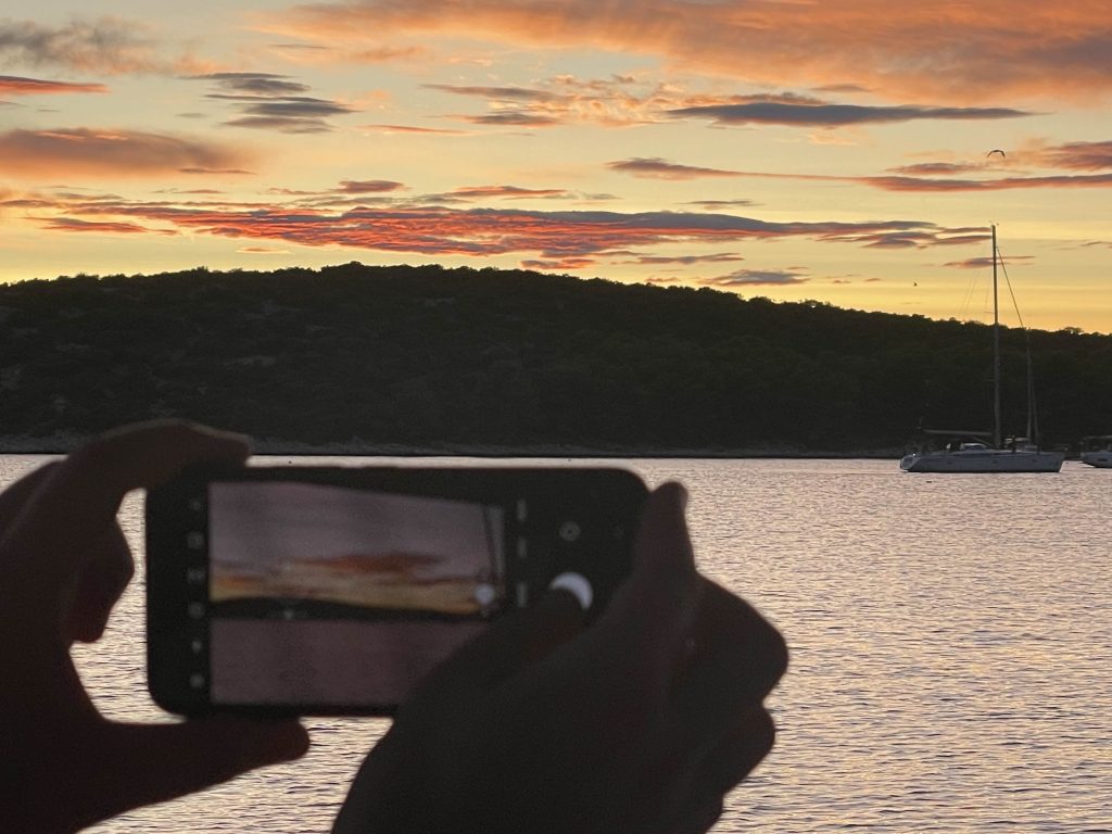 Sunset durchs Handy